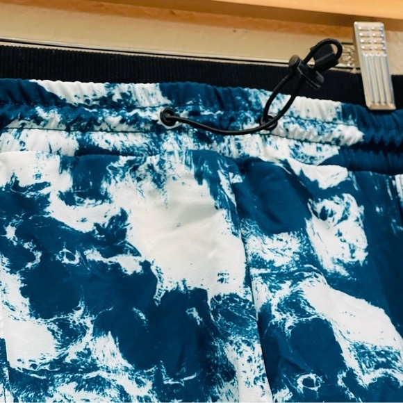 Disney National Geographic Wave Jogger Pants for Women XXL - Picture 5 of 9